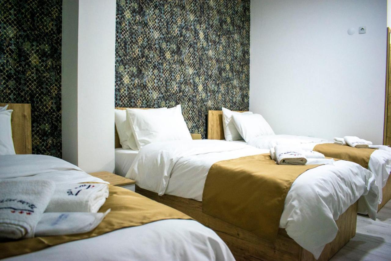סקופיה Hotel Old Alisa מראה חיצוני תמונה