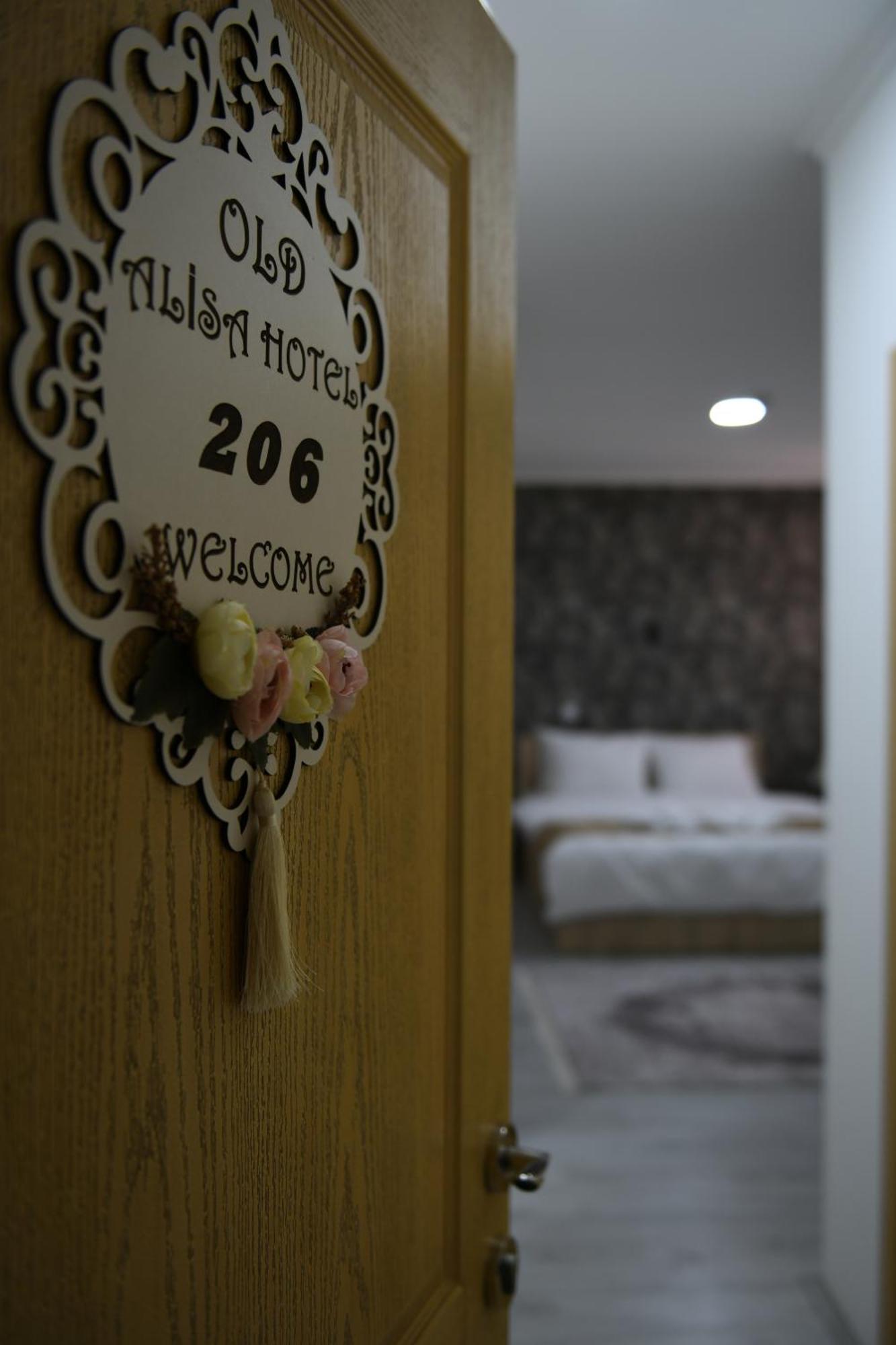 סקופיה Hotel Old Alisa מראה חיצוני תמונה