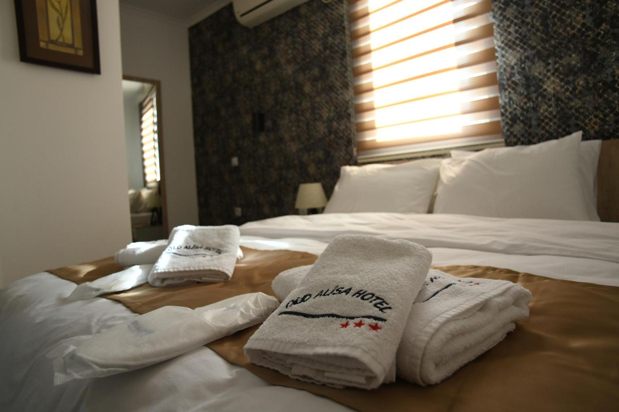 סקופיה Hotel Old Alisa מראה חיצוני תמונה